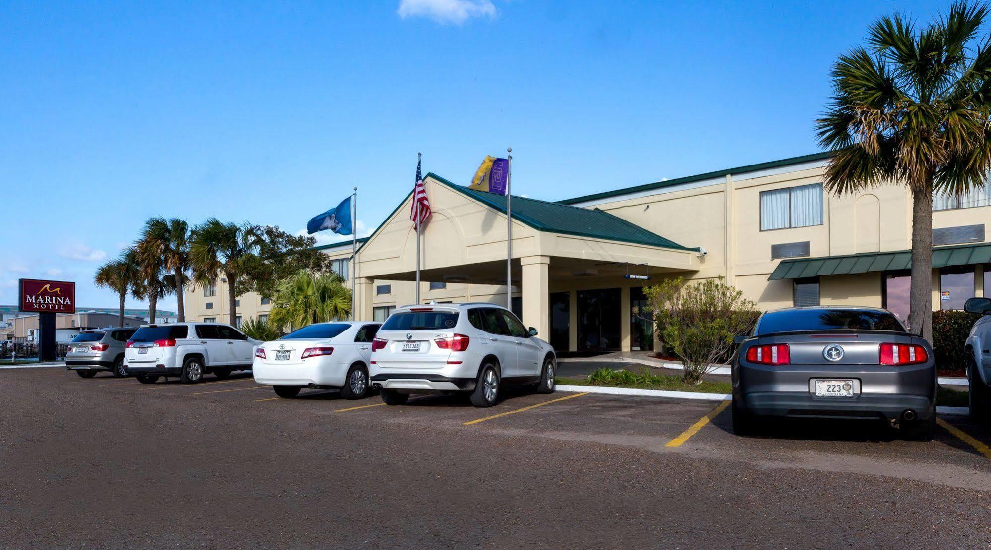 Marina Inn & Suites Chalmette-New Orleans Exterior foto